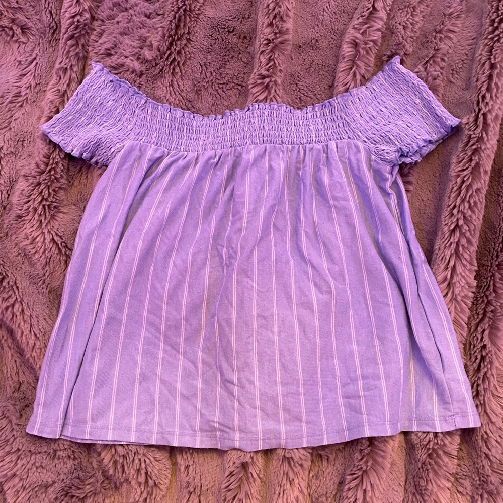 American Eagle off the shoulder top